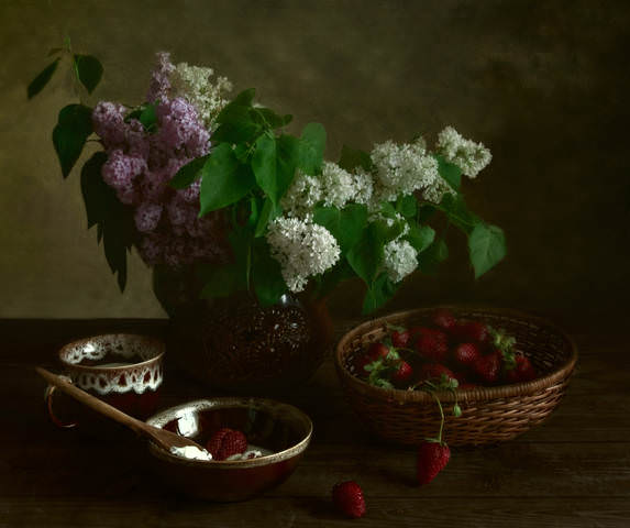 Первая клубника