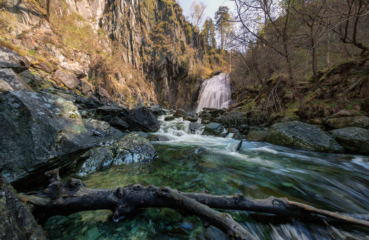 Водопад Корбу
