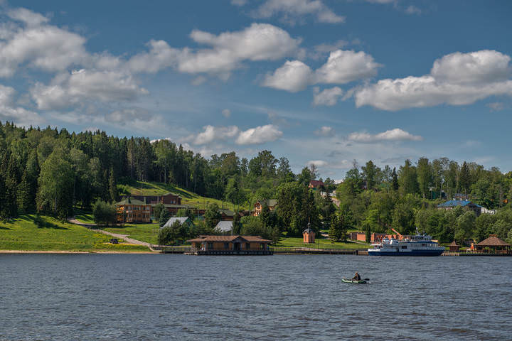 Летом на Волге 3
