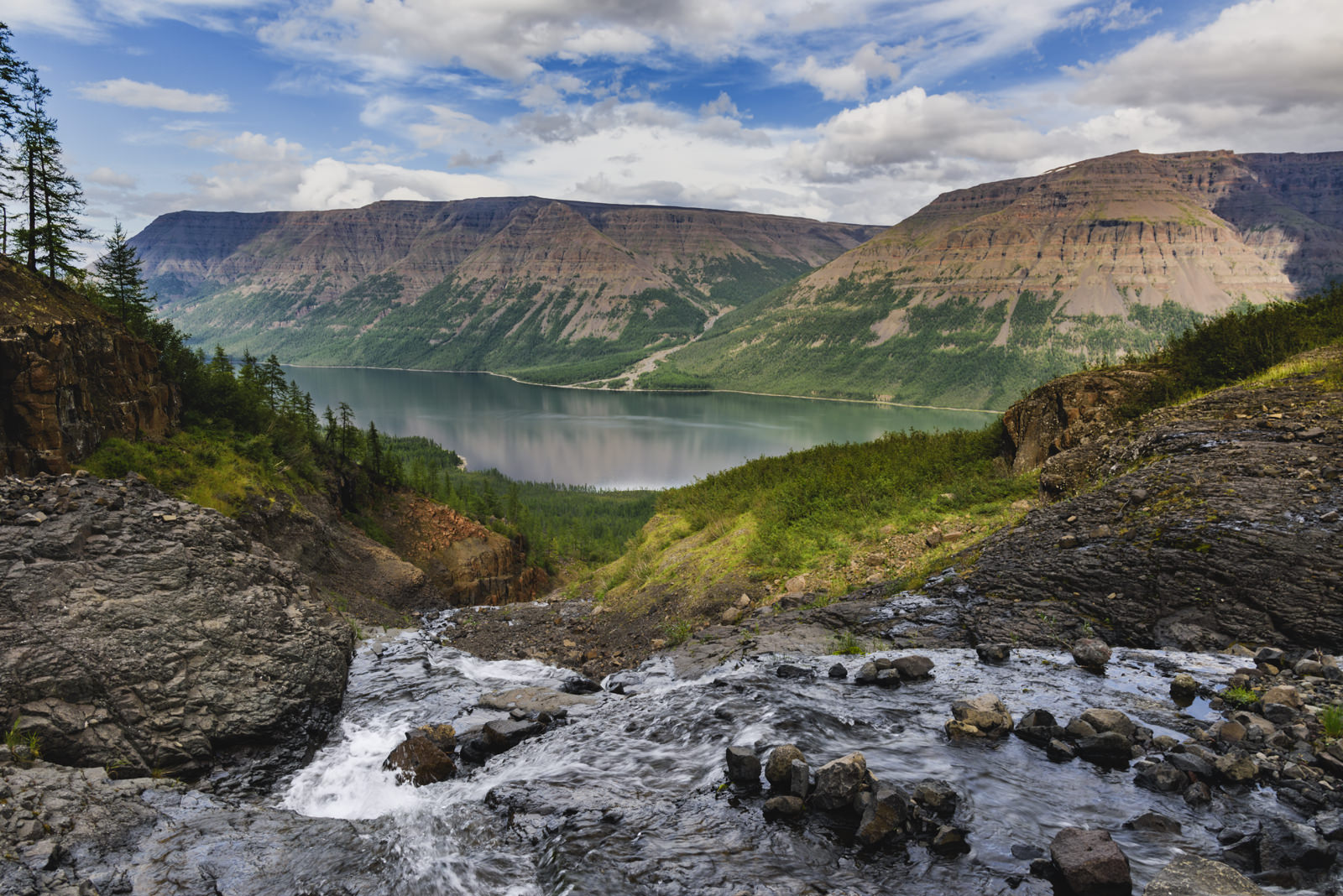 Великие водоемы России: Озеро Лама – чудо на Таймыре