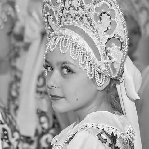 Оглянулась нечаянно