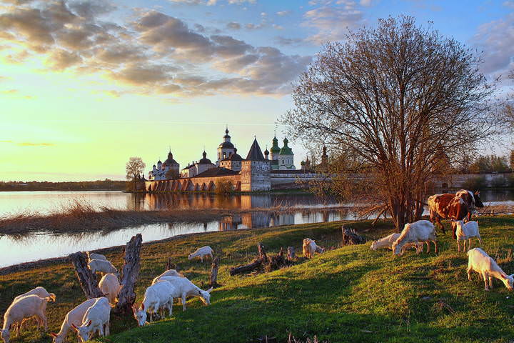 Кирилло-Белозерский монастырь