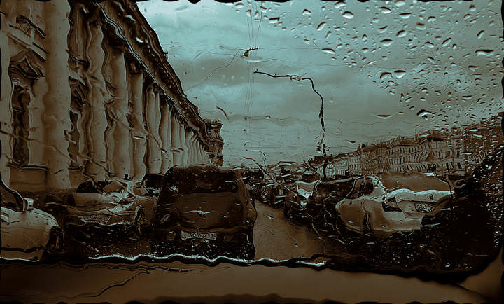   тоннель сквозь дождь
