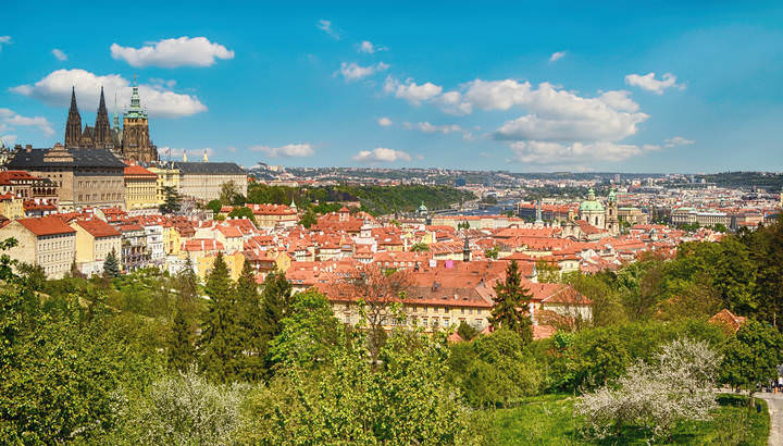 Прага
