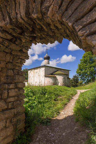 Церковь Косьмы и Домиана с Гремячей горы.