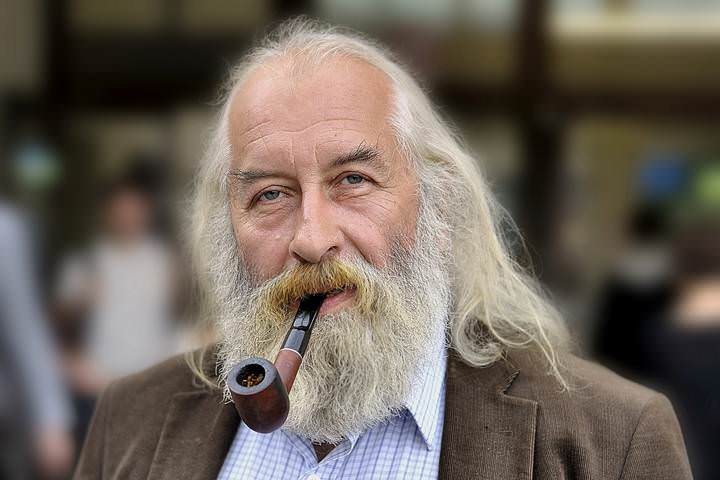 Michel.
