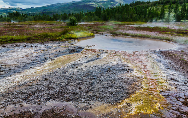Iceland 07-2016 Geysers realm 1