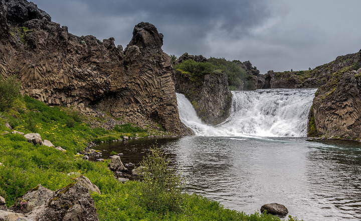 Iceland 07-2016 Hjalparlfoss 1
