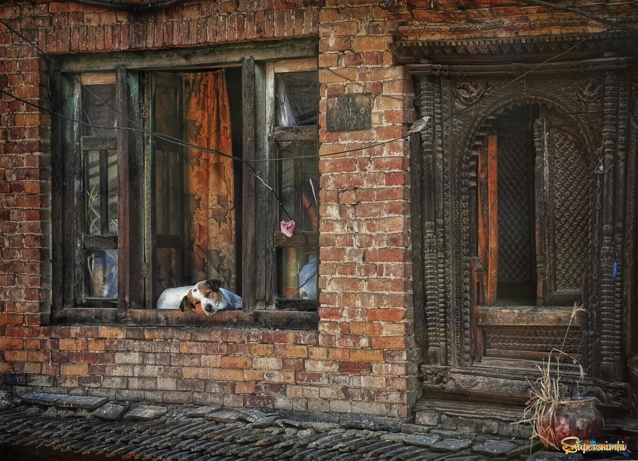 Окно в старом Бахтапуре.