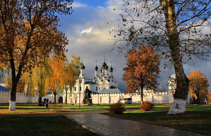 Площадь Крестьянина (Троицкая) 