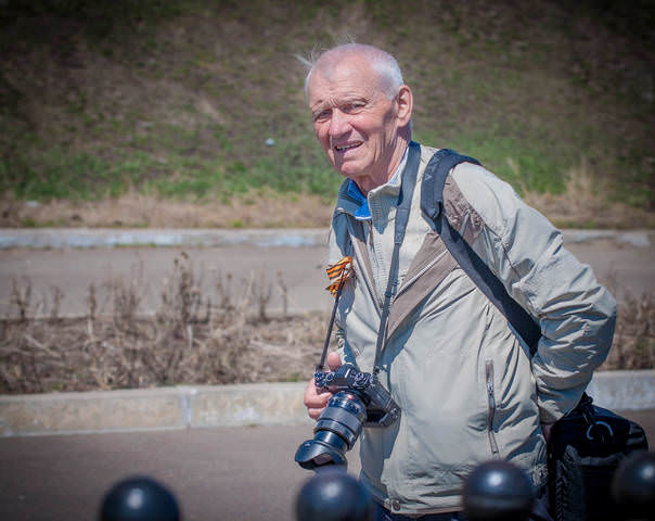ТЯЖЕЛА ЖИЗНЬ ФОТОГРАФА ...