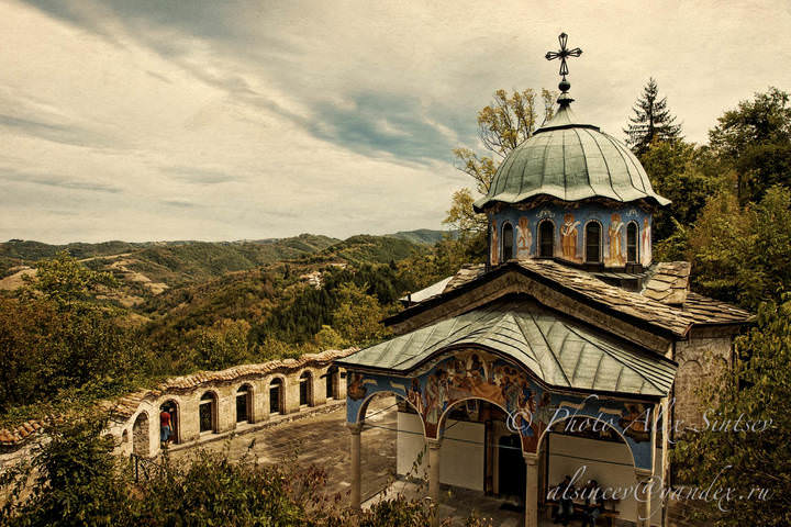 Сокольский монастырь.