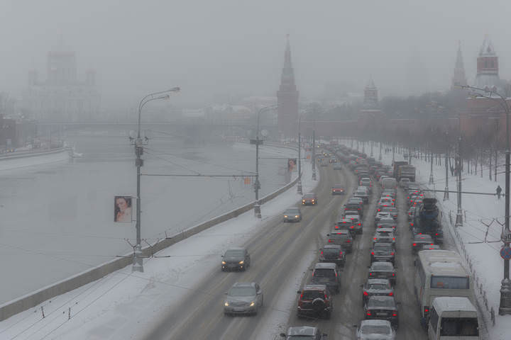 Заснеженная Москва