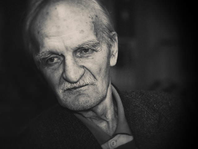 Не складывается... (2016) 