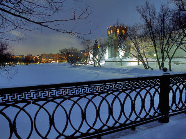 Огни Москвы.