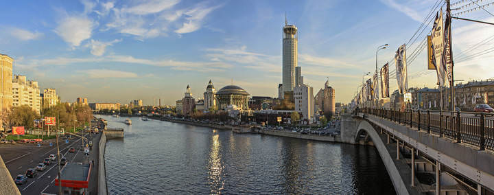Московская весна.