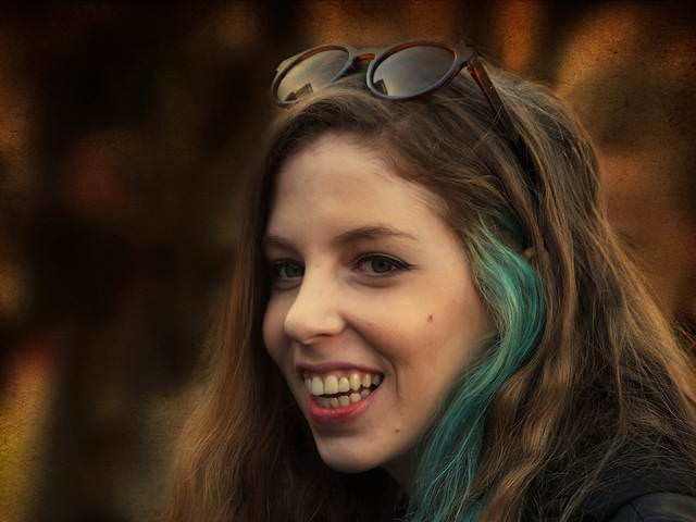 ***=***