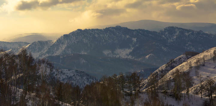 В горах Чарыша 2