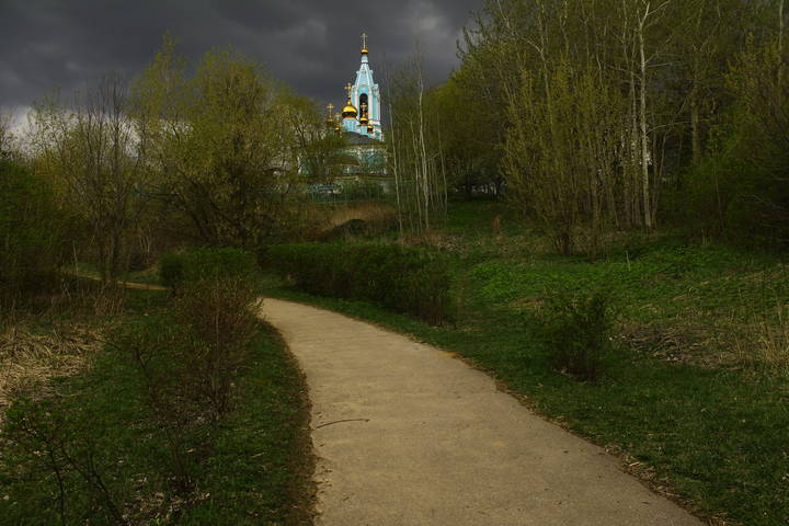 Храм Рождества Пресвятой Богородицы в Крылатском