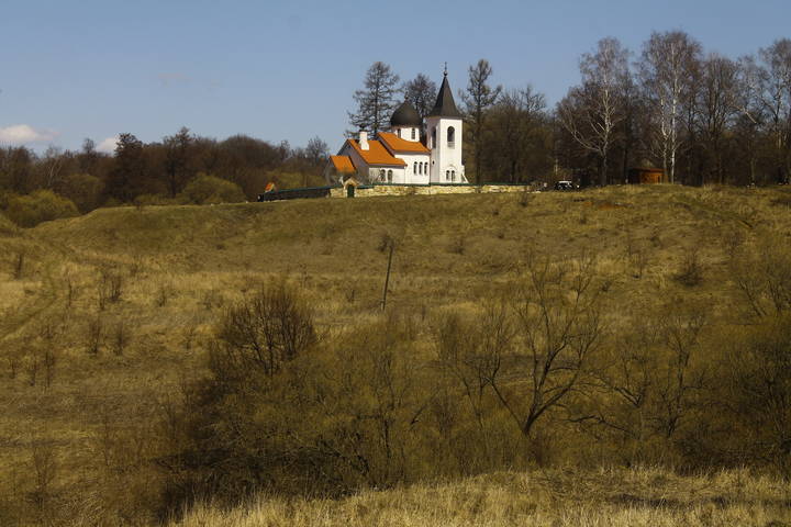 Церковь Троицы Живоначальной в селе Бёхово (Тульская область)
