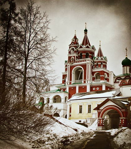 Звонница Саввино-Сторожевского монастыря.