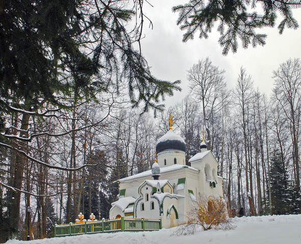 Гуляя по Абрамцево.