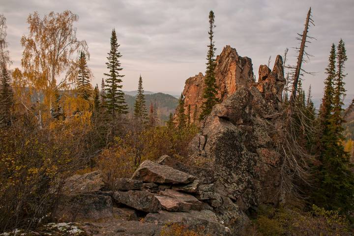 Скала "Китайская стена".