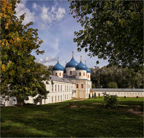 Крестовоздвиженский собор