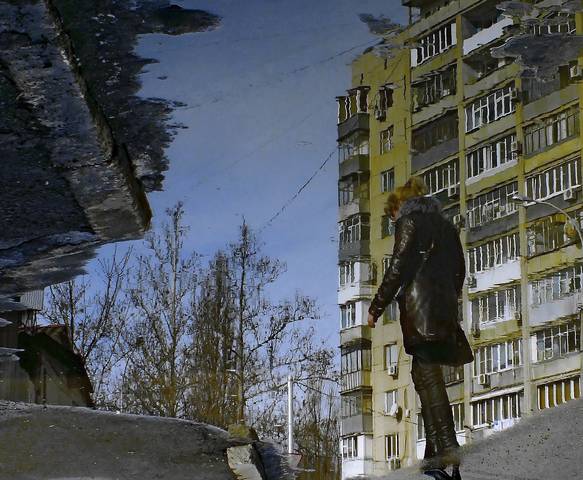 Задумалась...