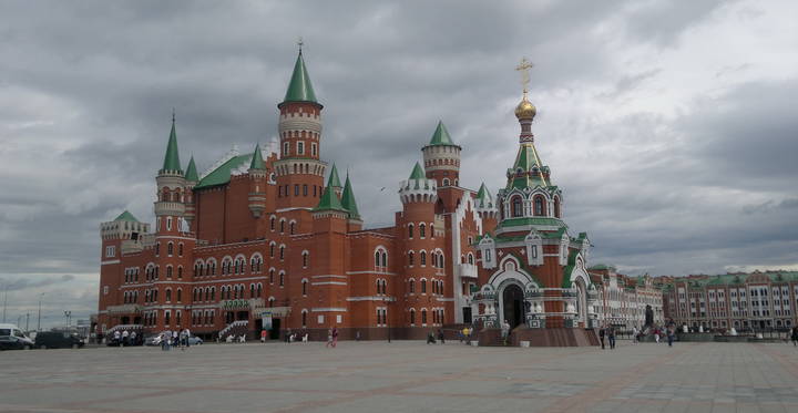 Патриаршая площадь