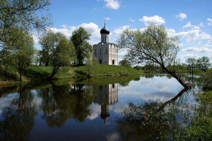 История в камне