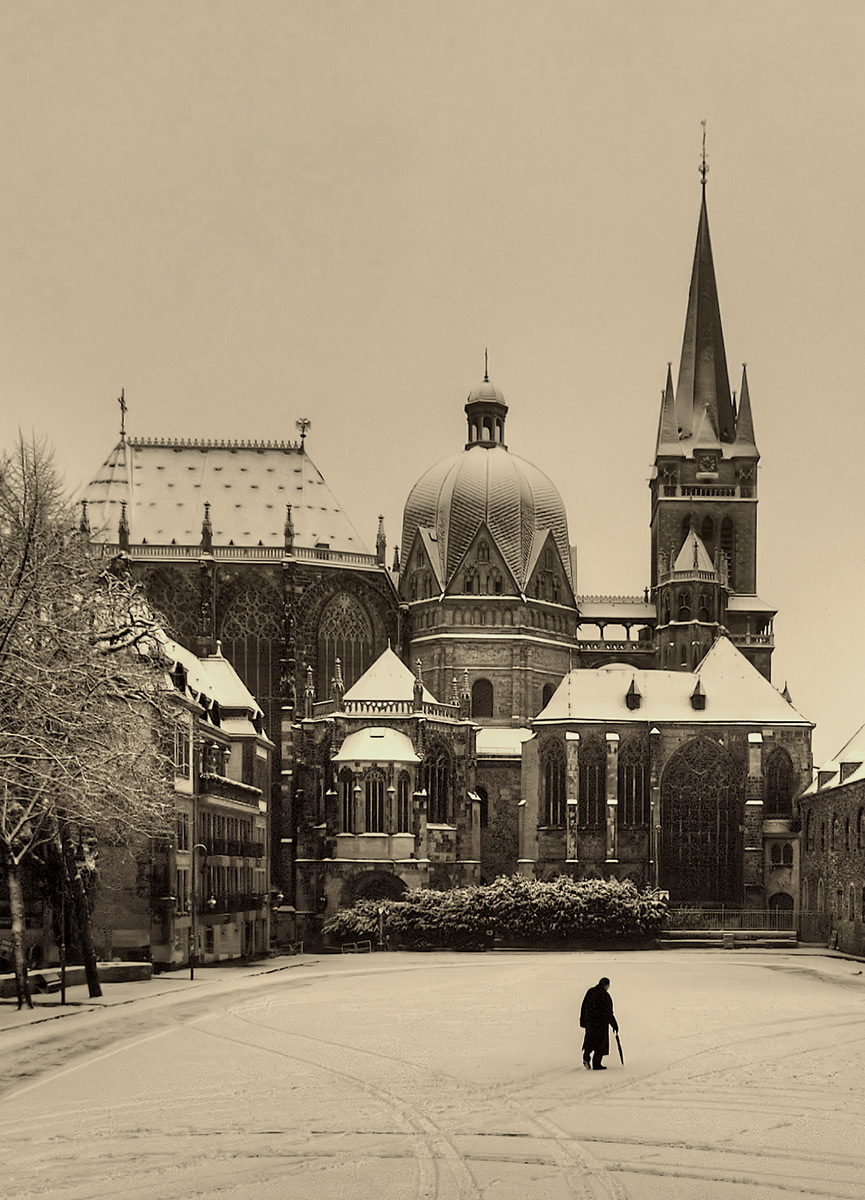 Aachener Dom ( Ахенский Собор )