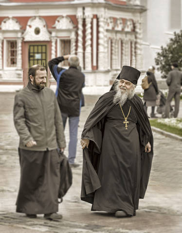 Настоятель