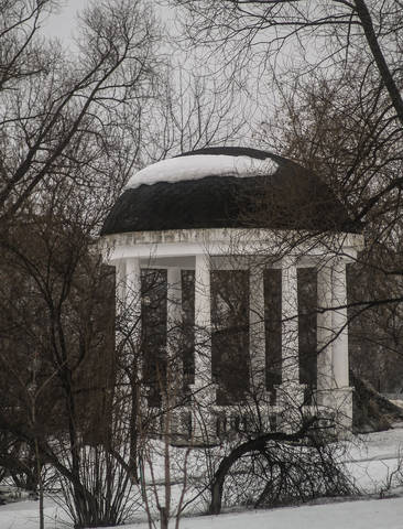 Городской закоулок