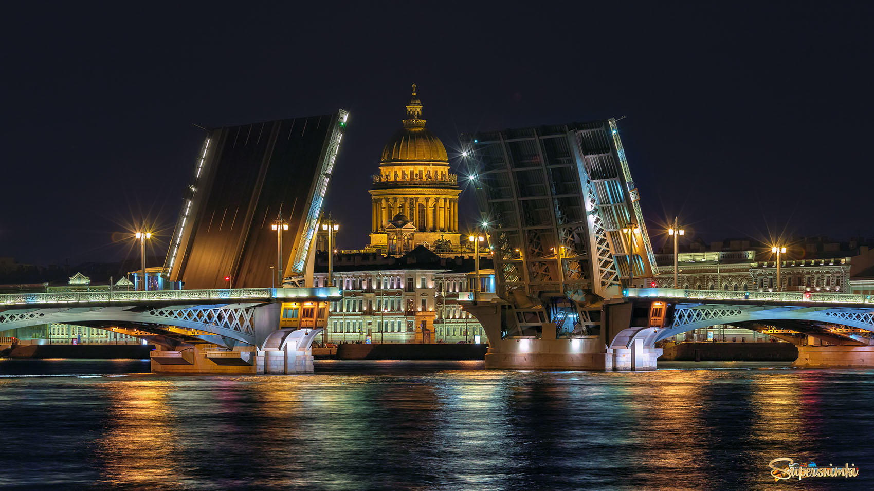  Санкт-Петербург, Благовещенский мост...