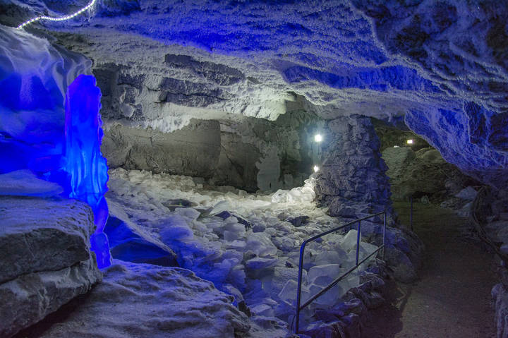 Кунгурская пещера