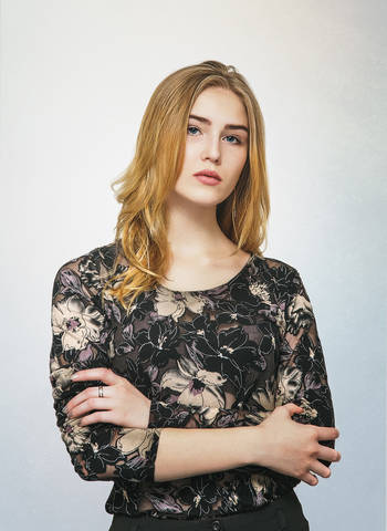 Алина