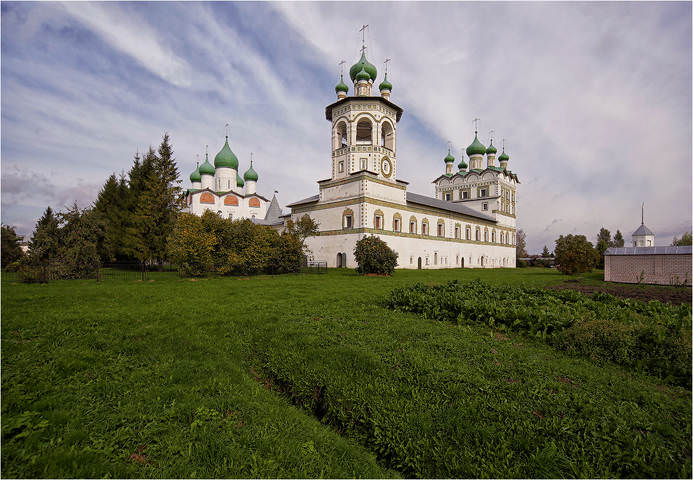 Нико́ло-Вяжи́щский монастырь
