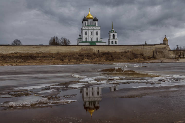 Начался ледоход....