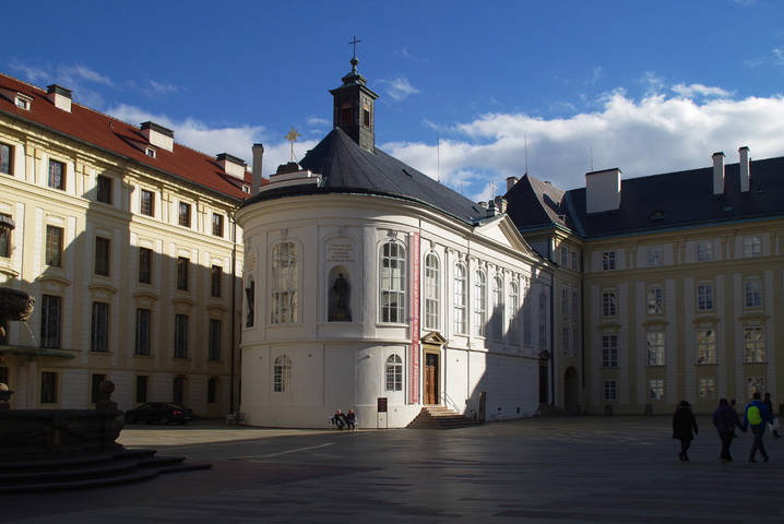 Прага.