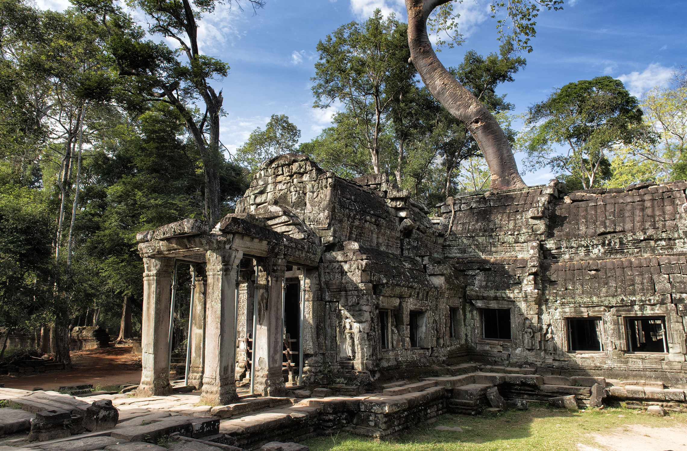 Прогулка по Ангкор Вату