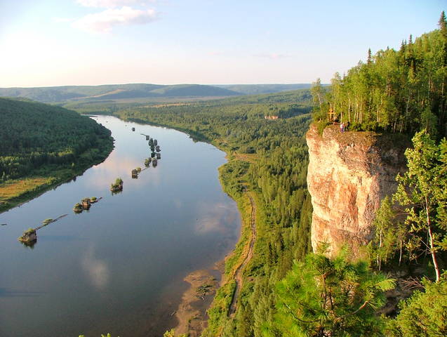 Камень Ветлан, река Вишера, север Пермского края