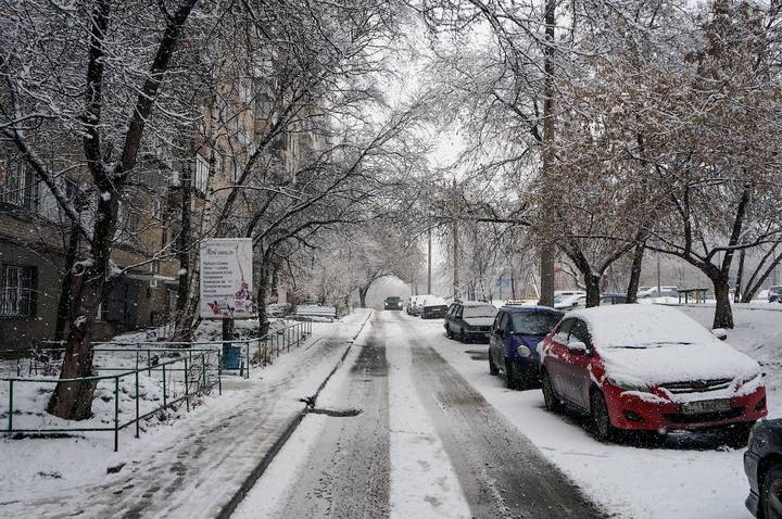 Весенний снегопад