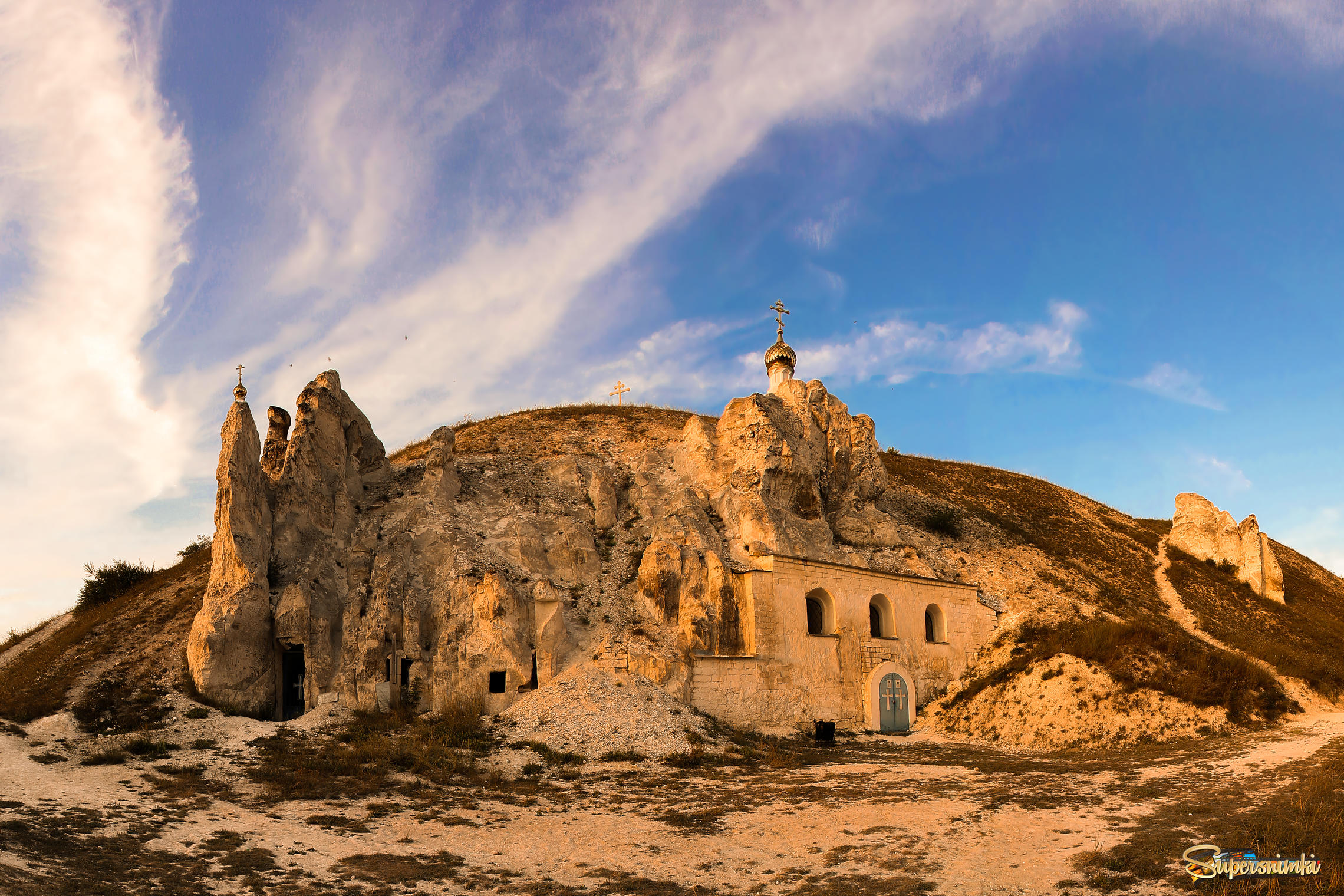 Пещерная церковь Дивногорского Свято-Успенского мужского монастыря 