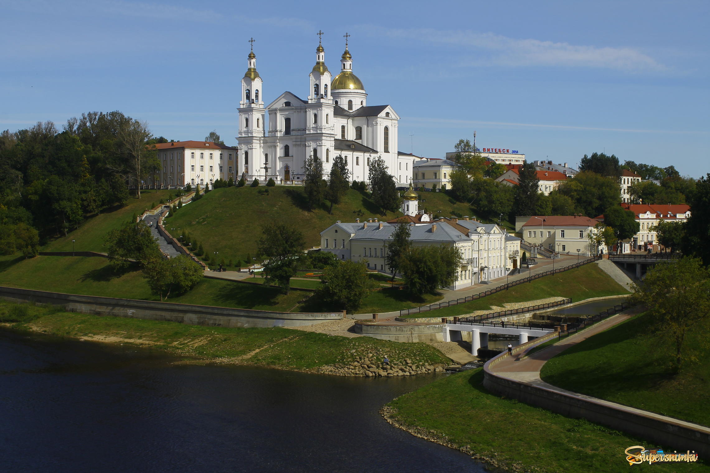 Вид на Успенский Собор в Витебске(Беларусь)
