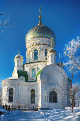 Под небом голубым....(с)