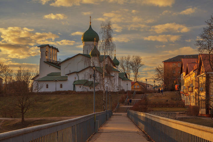 Дорога к храму...