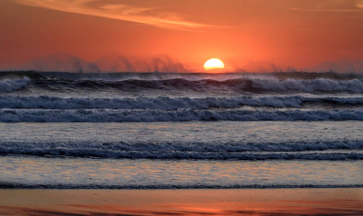 Pacific Sun sat down