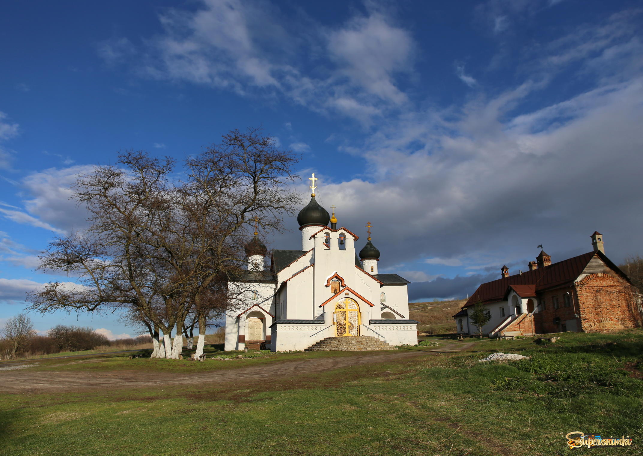 Церкви села Сухарево Валуйский район