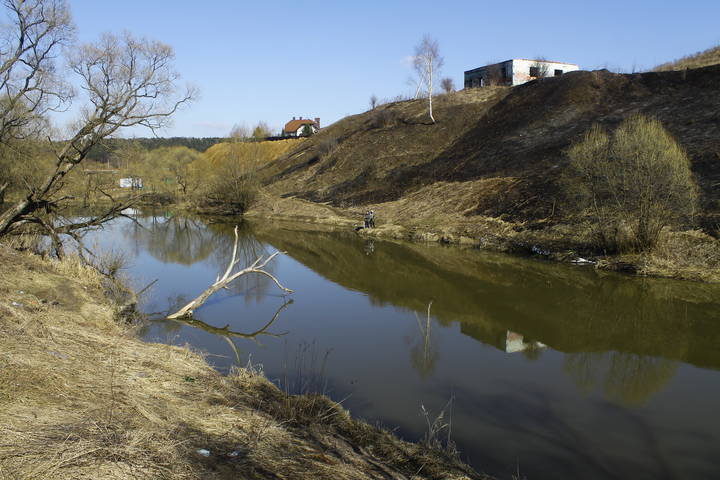 река Пахра в Дубровицах